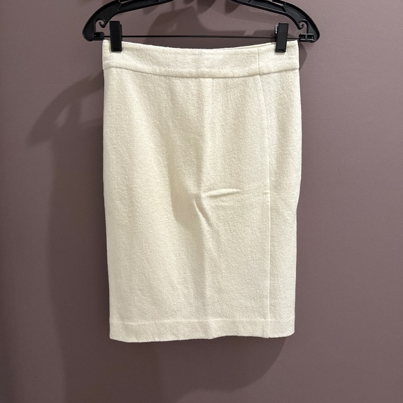Pencil skirt - Picture 1 of 3